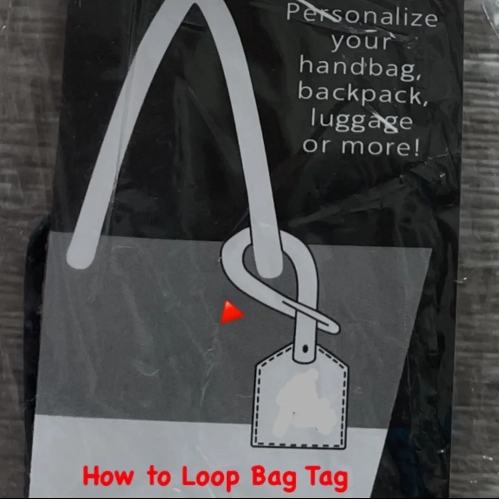 NWT“K•Carroll” Bag Tag, Monogram Letter 